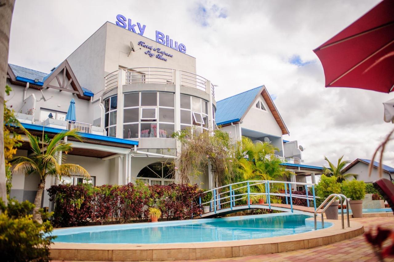 Sky blue hôtel&espace Alasora Exterior foto