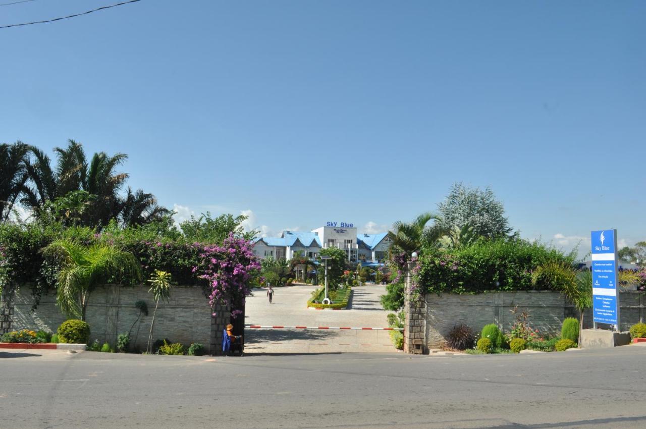 Sky blue hôtel&espace Alasora Exterior foto